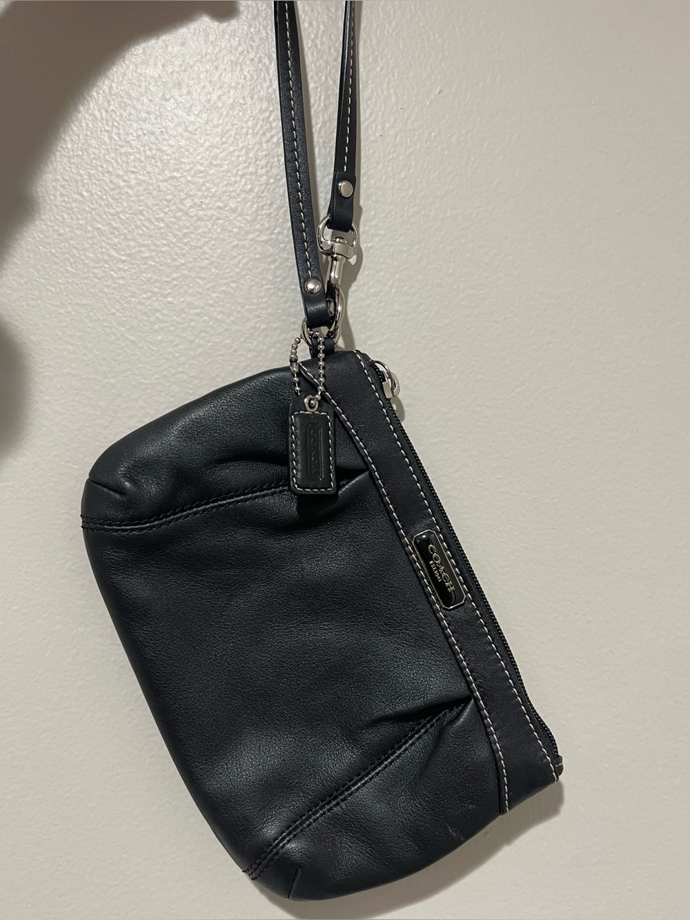 Coach Soho Pleated Black Leather Wristlet With Silver Hardware